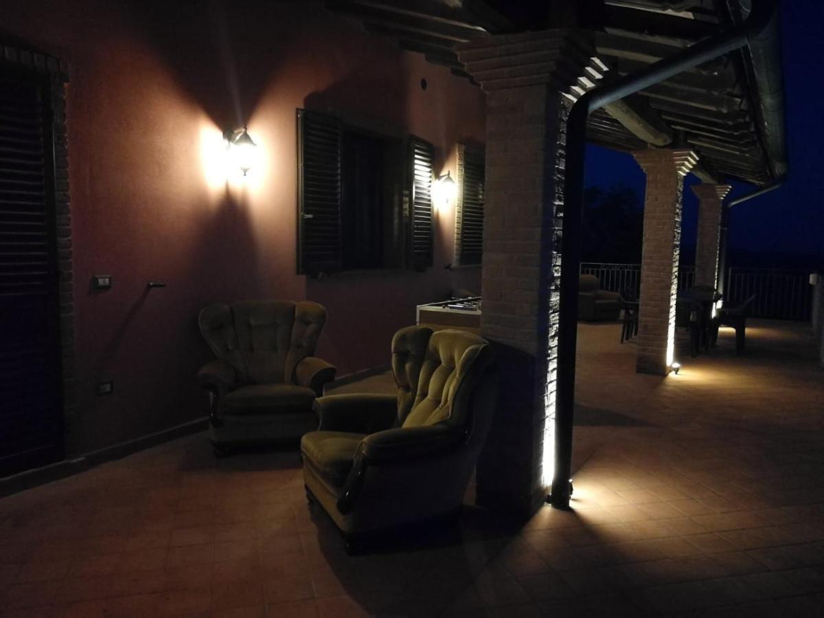 Villa La Rosa Dei Venti Monterotondo  Exterior foto